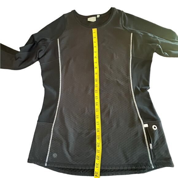 Athleta Longsleeve Heatzone Running Shirt -  Size L - Picture 8 of 11